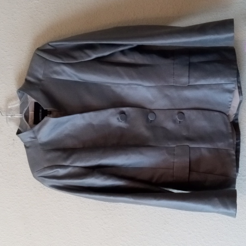 Women's Gray Jacket